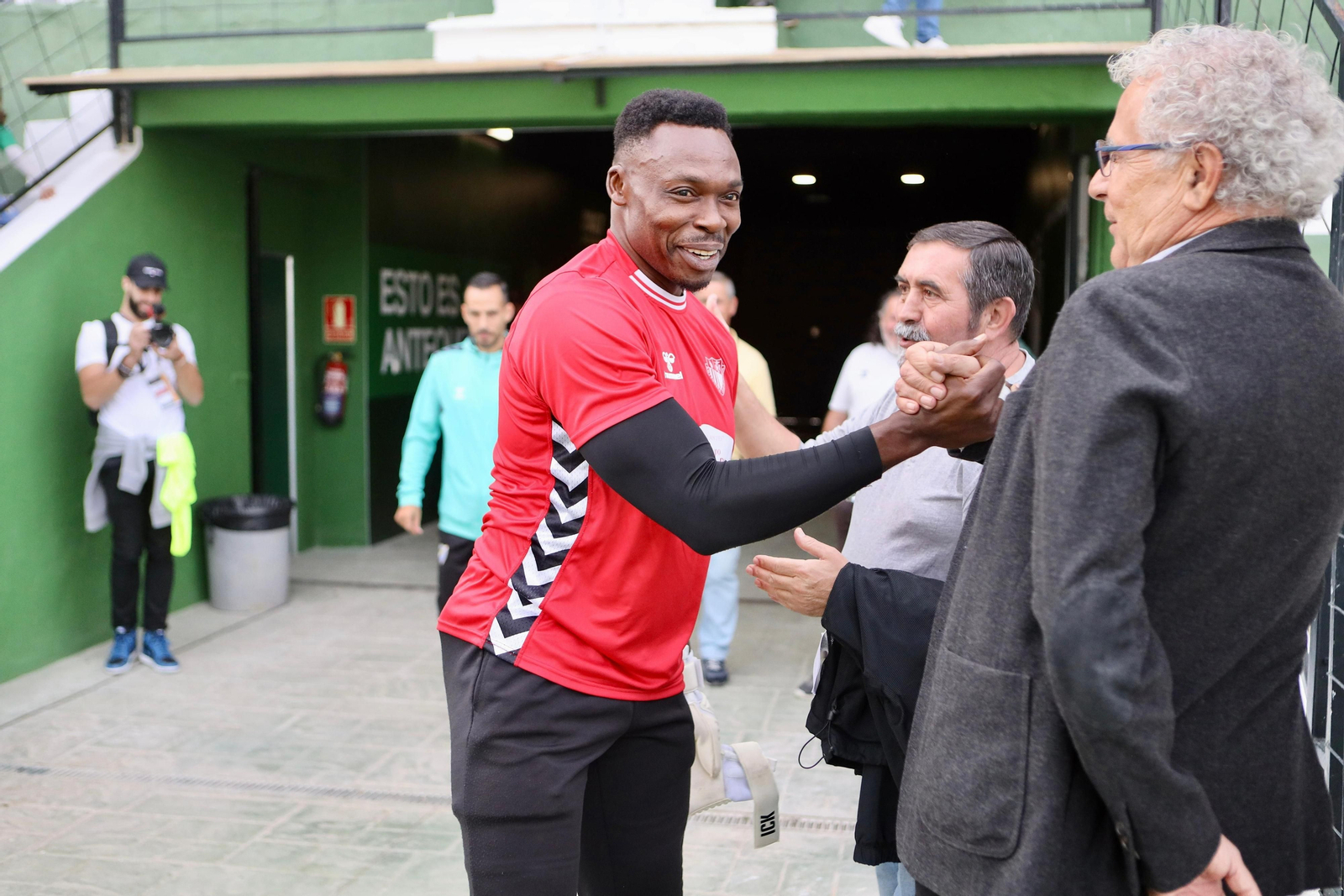 El Antequera-Málaga CF, en fotos