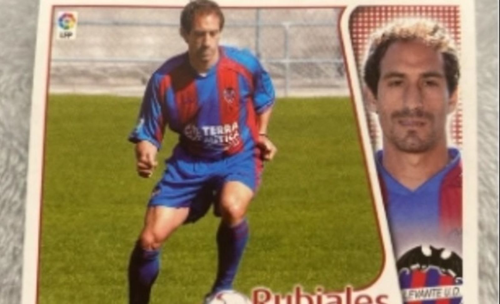 Un cromo de Luis Rubiales en su época en el Levante.