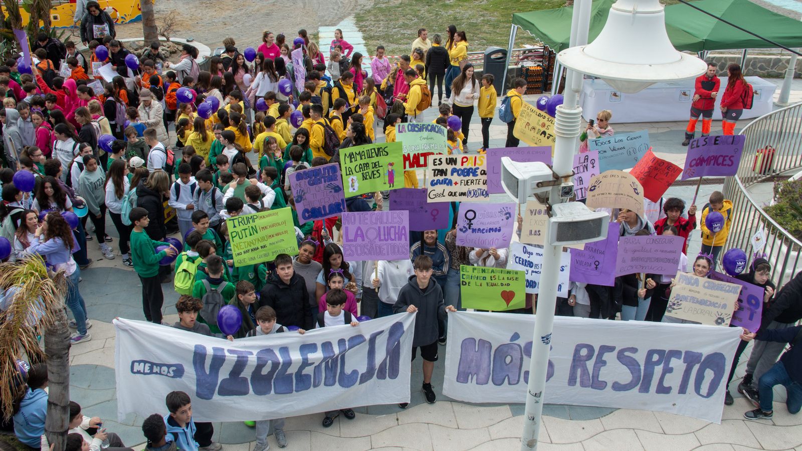 Algunos de los participantes de la marcha po la Igualdad
