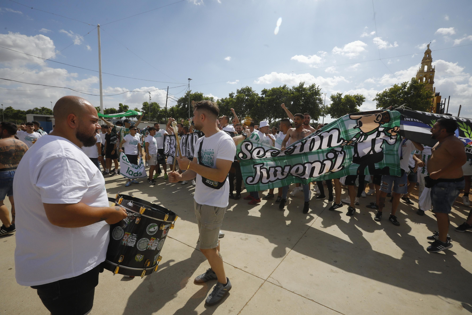 Las mejores fotos de la 'Fan Zone' del Córdoba CF antes del partido ante la Ponferradina
