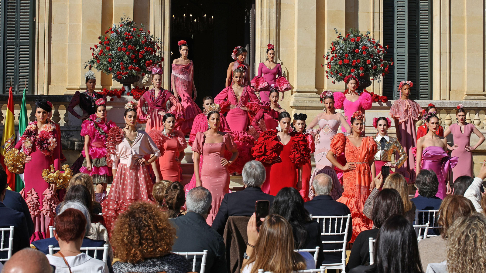 Presentación de la Pasarela Flamenca Tio Pepe 2023 en la REAAE de Jerez