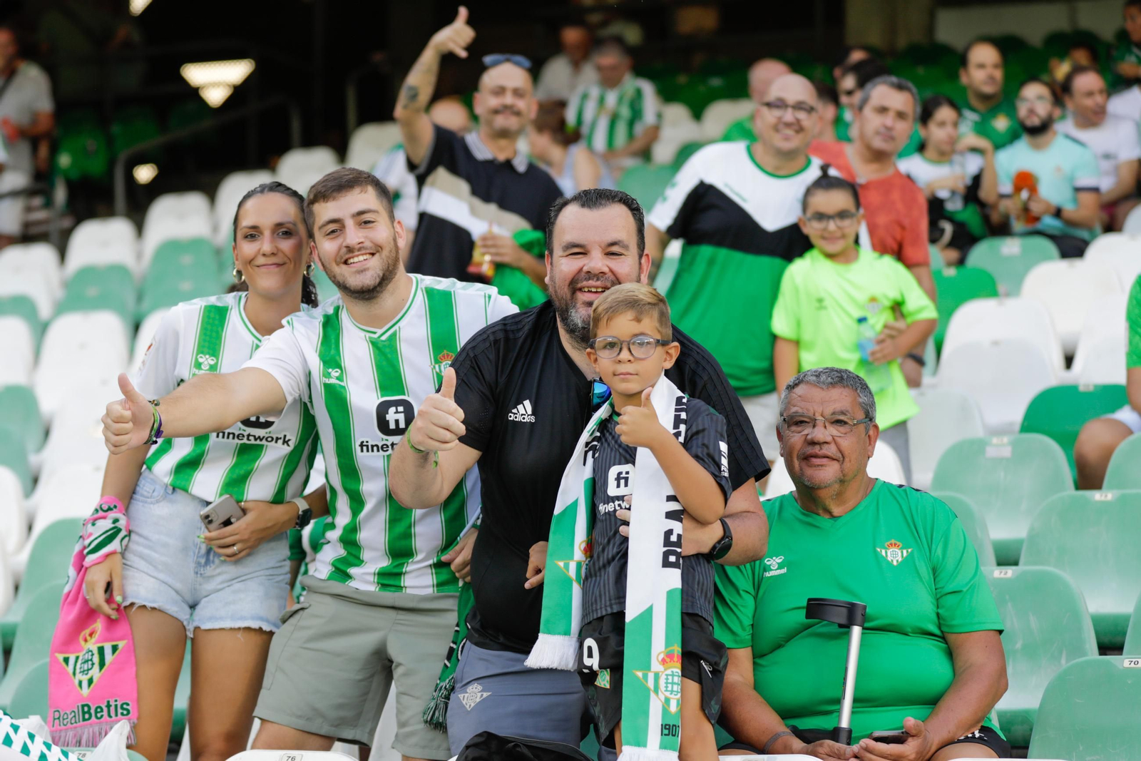 Búscate en el partido Real Betis - Kryvbas