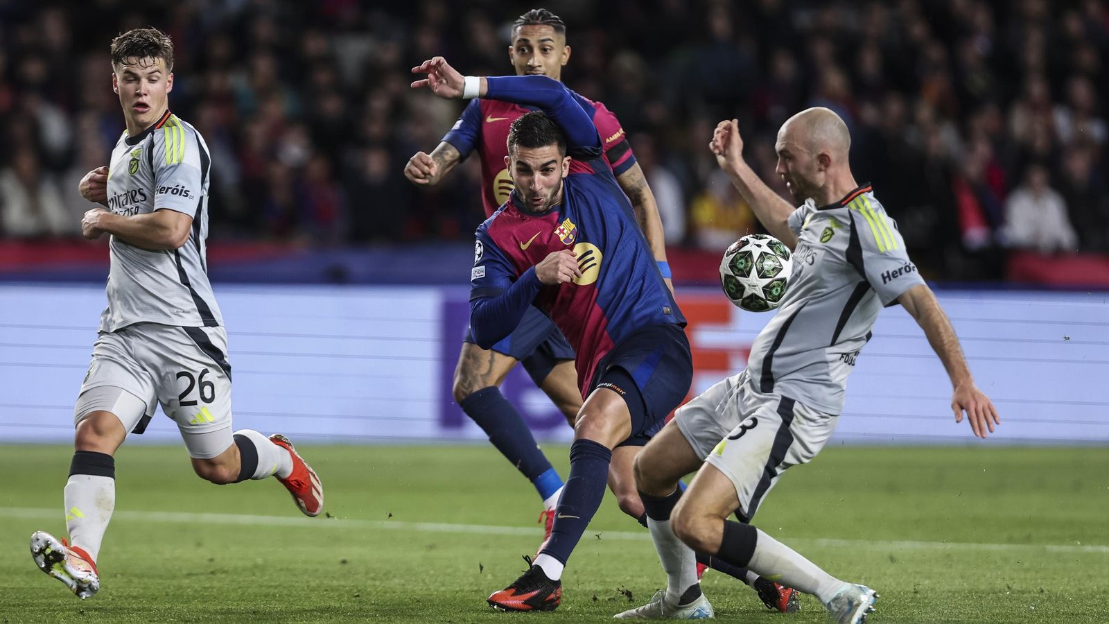 Las fotos del Barcelona-Benfica