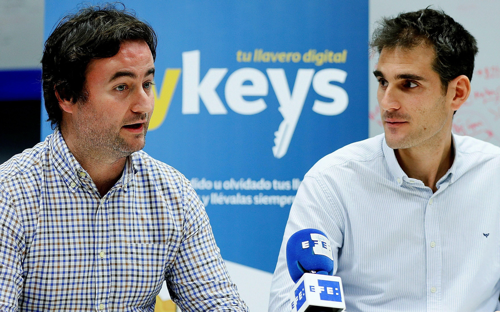 Los ingenieros Eduardo Murillo (d) y Javier Valdés (i), socios de la empresa MyKeys. Los ingenieros Eduardo Murillo (d) y Javier Valdés (i), socios de la empresa MyKeys.