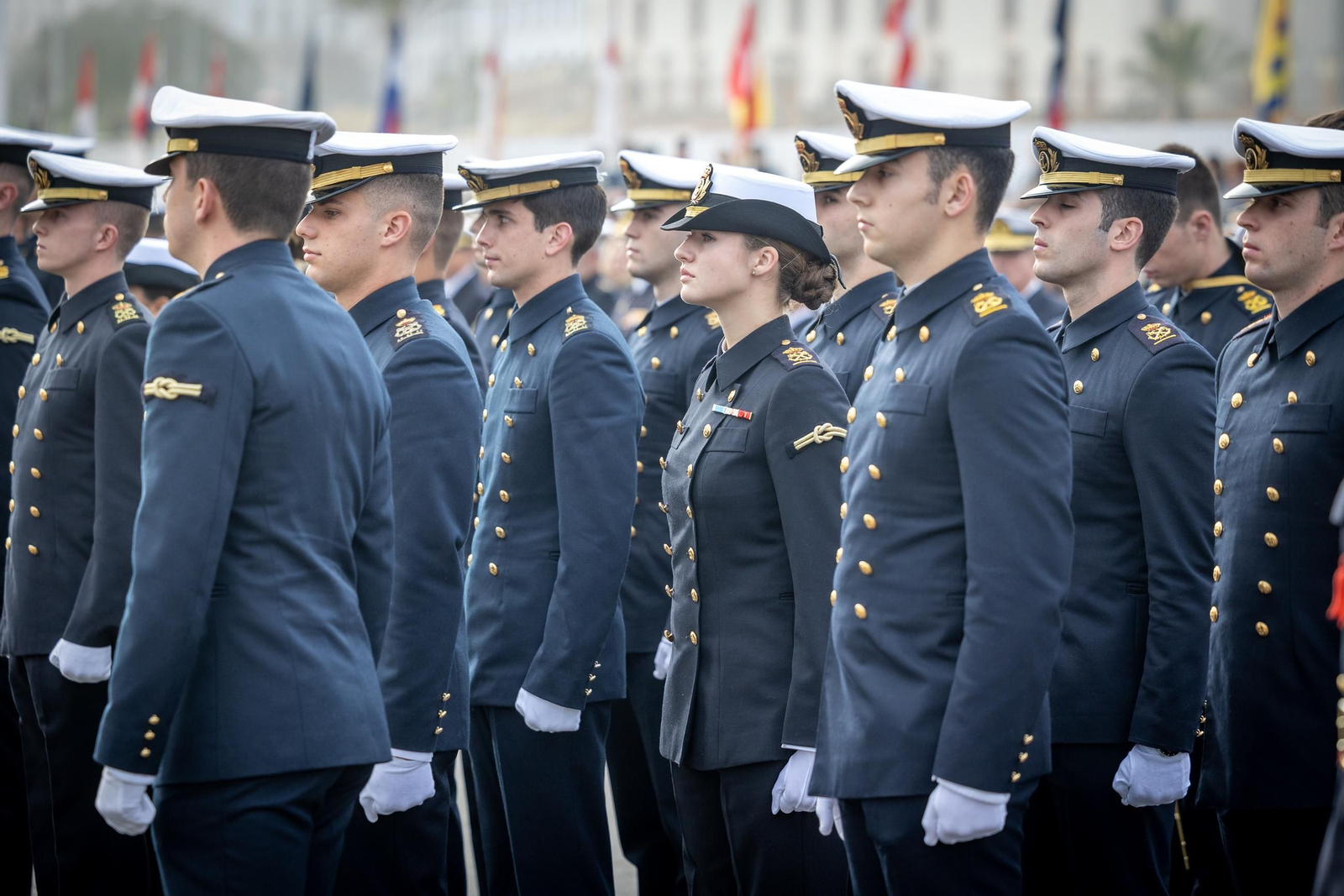 Imágenes de la despedida del 'Elcano' desde Cádiz con la Princesa Leonor como guardiamarina Imágenes de la despedida del 'Elcano' desde Cádiz con la Princesa Leonor como guardiamarina