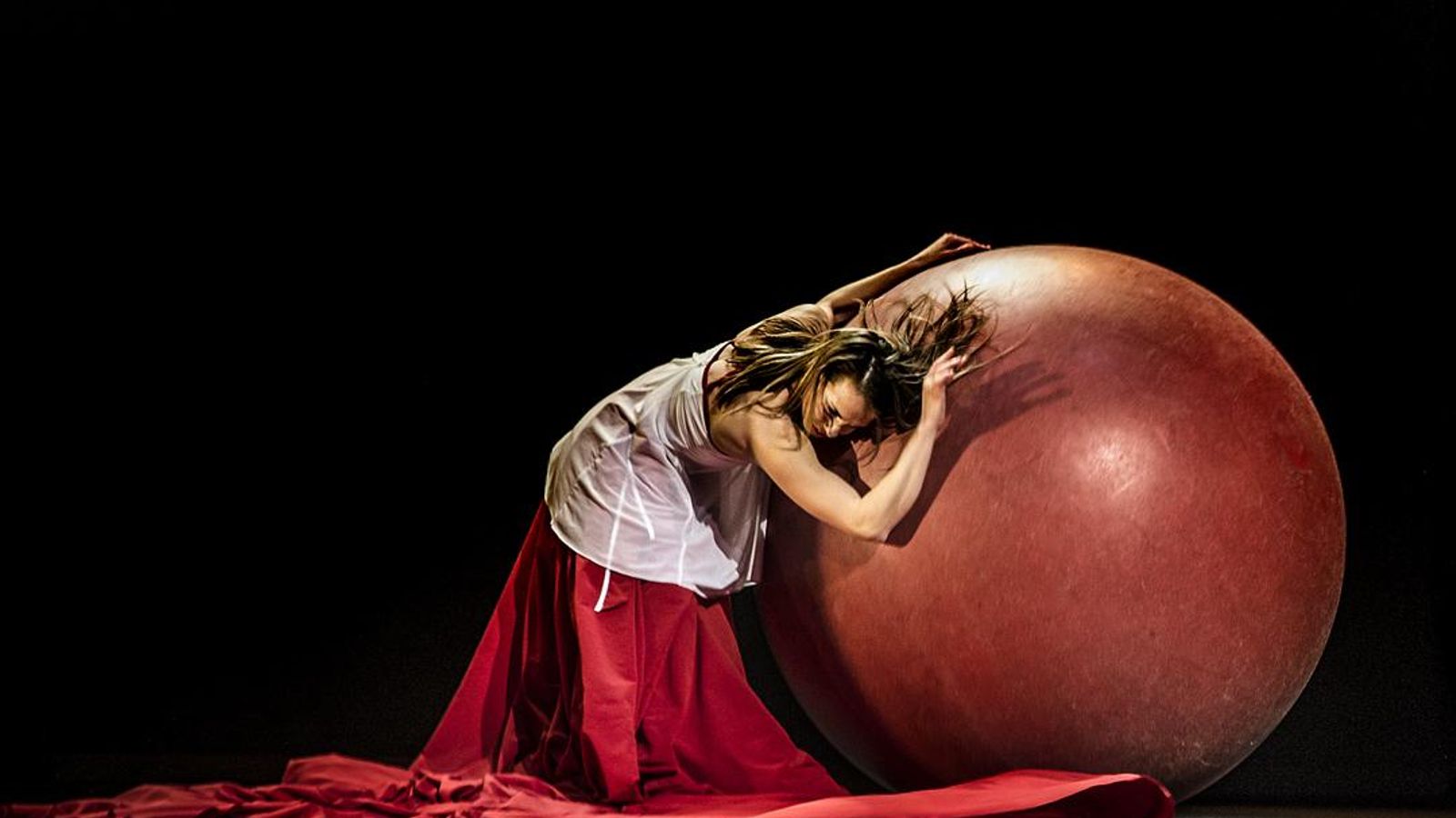 Eleni Ana Circus participa en la Gala Cirqueras.