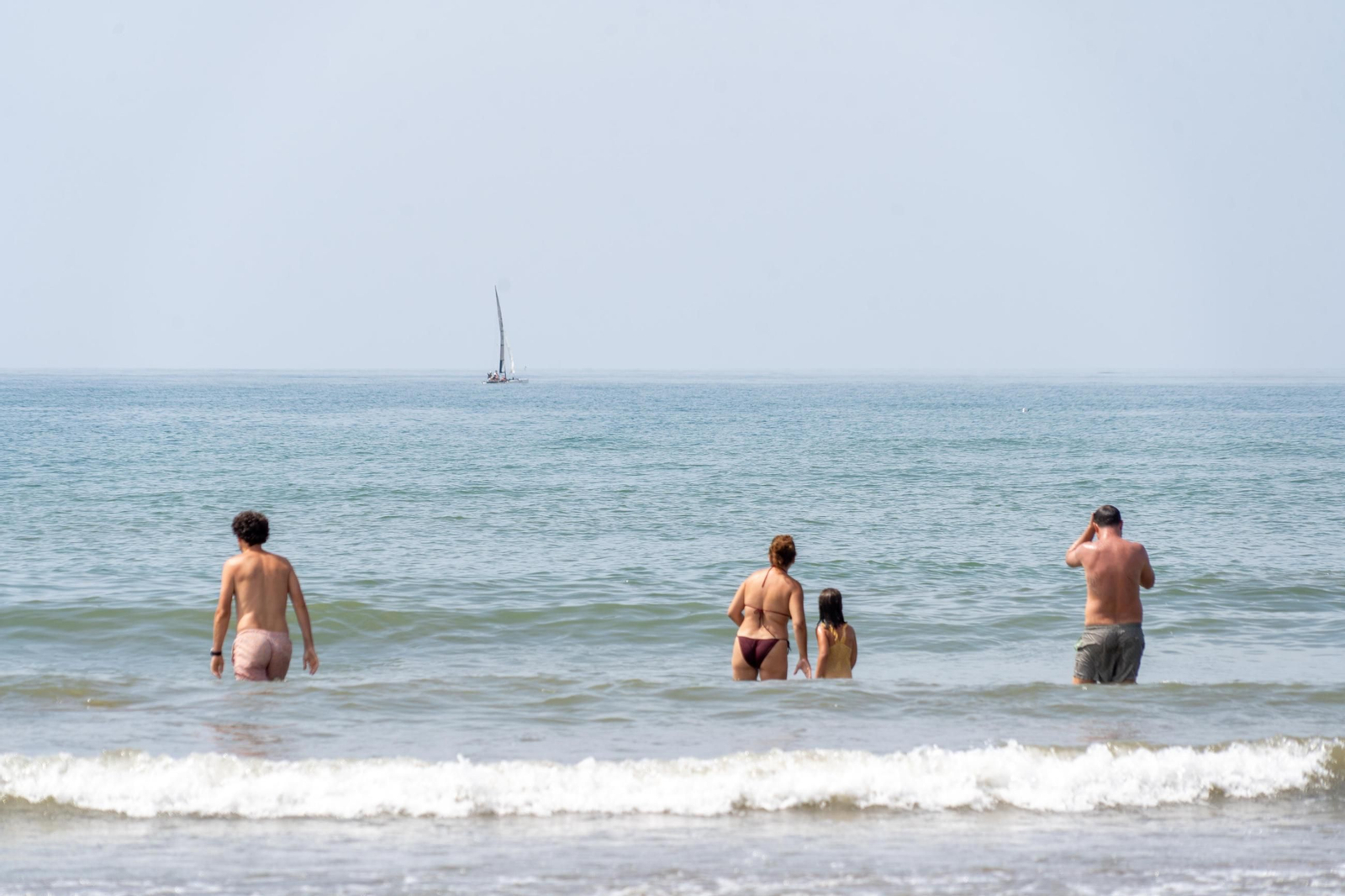 El ambiente de las playas de Huelva el domingo 24 de agosto