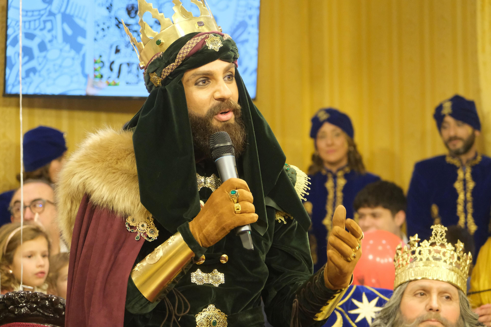 La llegada de los Reyes Magos a Cabra, en imágenes