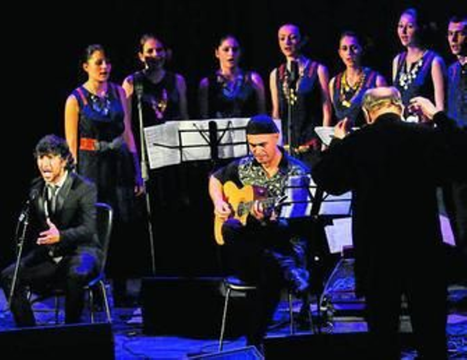 El cantaor onubense durante el espectáculo musical.