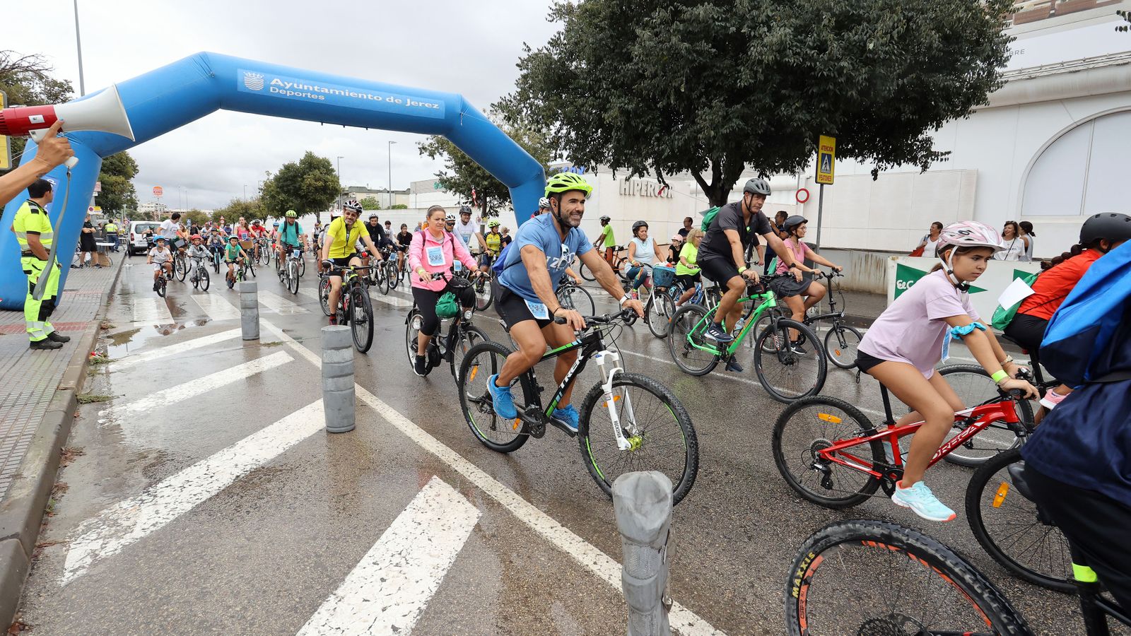 Búscate en la ruta ciclista por Jerez de 'bici amistad'