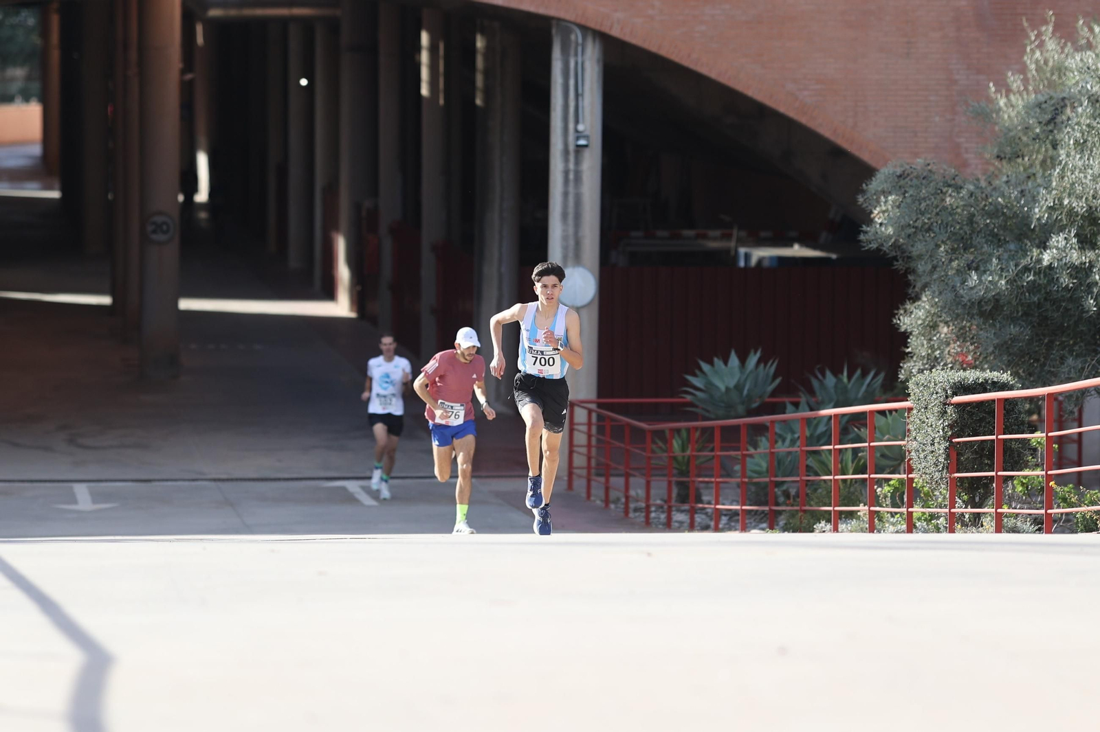 La carrera solidaria We Run de la UMA, en fotos