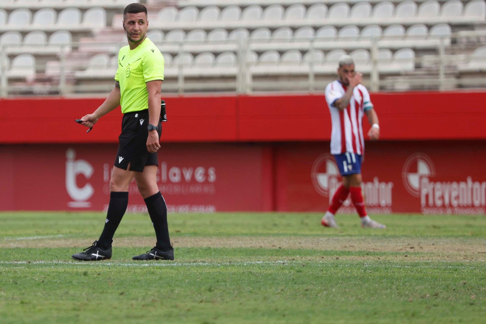 Primera RFEF: Mala jornada malagueña, con derrotas de Torremolinos y Antequera y empate del Marbella