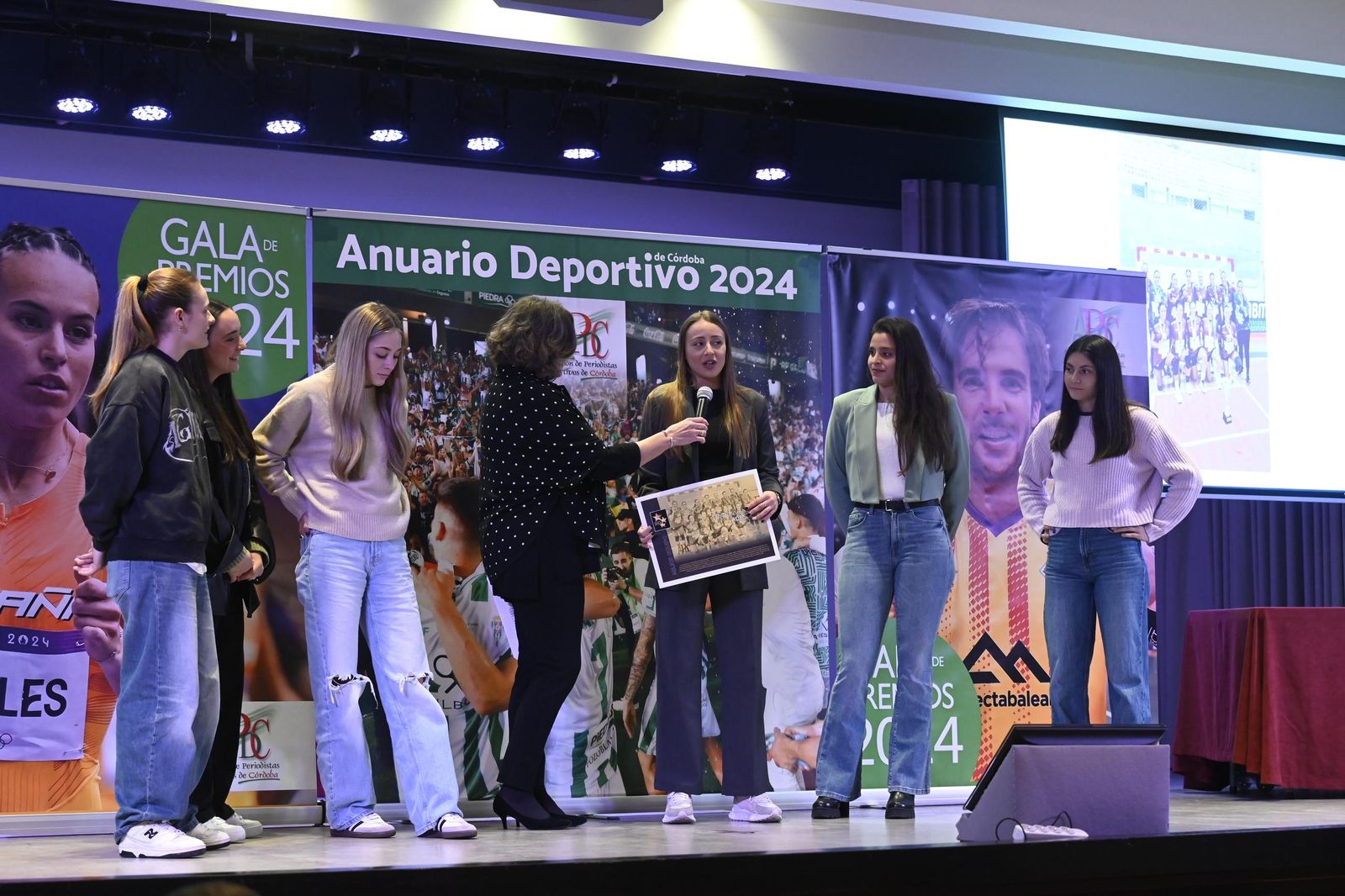 La entrega de los premios de la Asociación de Periodistas Deportivos de Córdoba, en imágenes