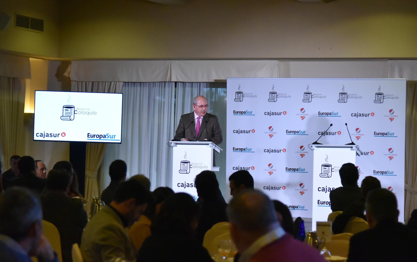El presidente de la Confederación de Empresarios de Cádiz,Javier Sánchez Rojas, durante su intervención.