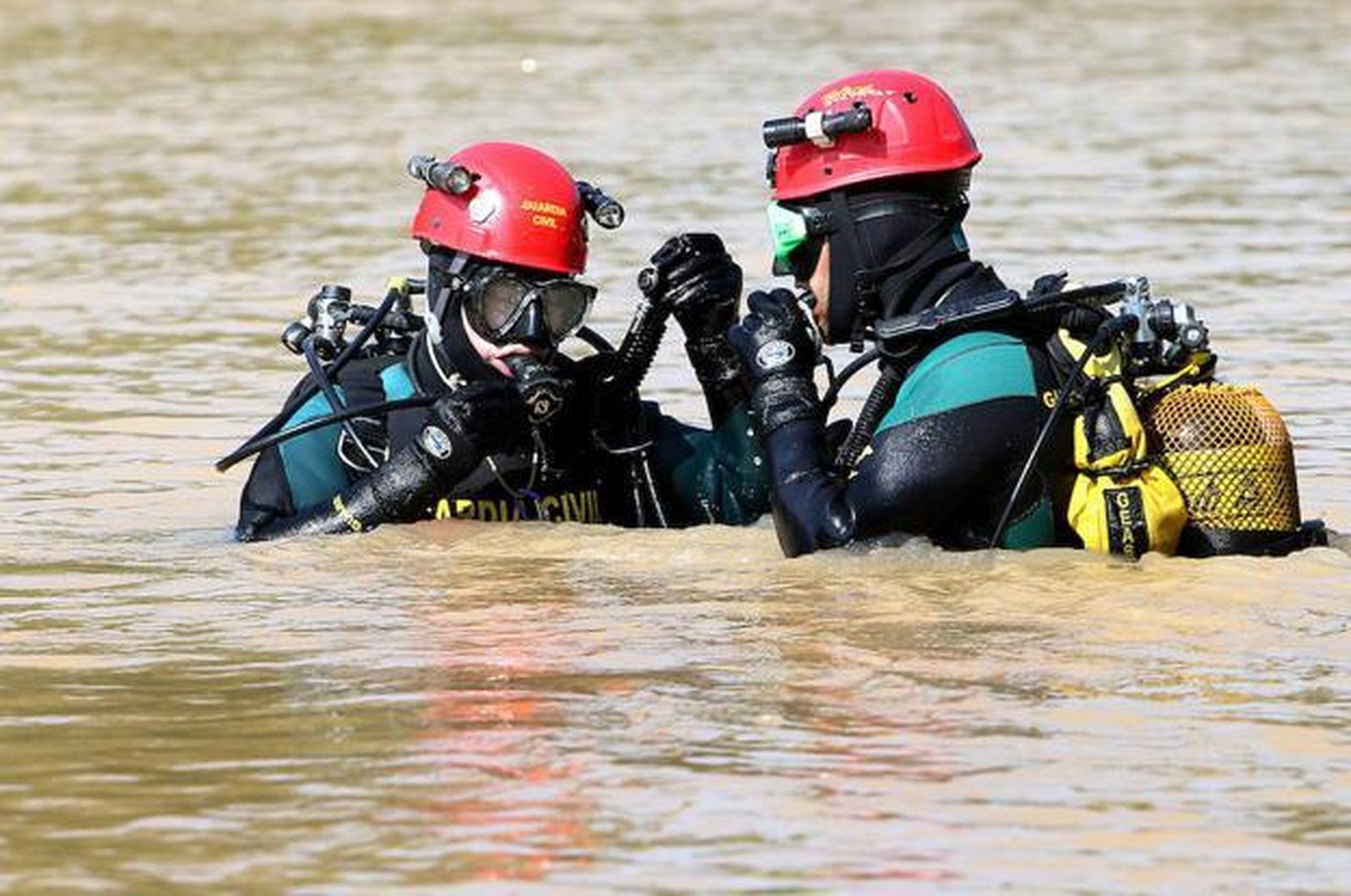 Parecer ser que el fallecido, un joven de 25 años de origen ecuatoriano, no sabía nadar