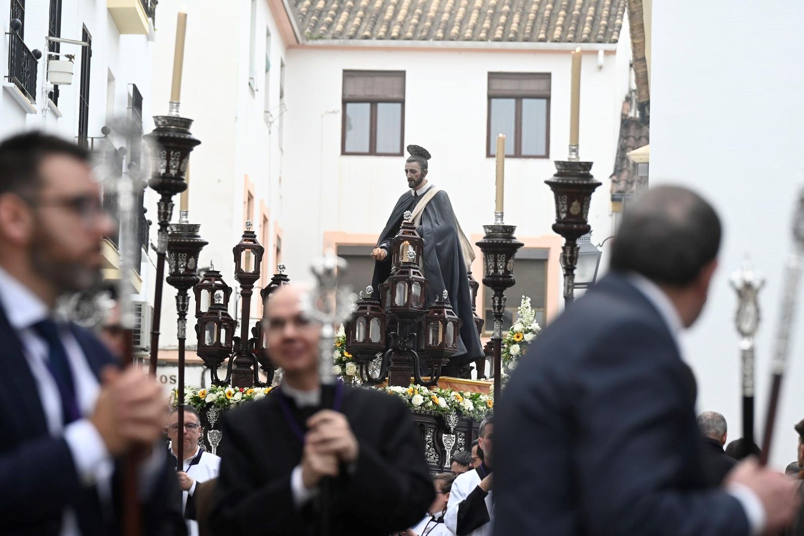 Las mejores imágenes de la procesión en Córdoba del Padre Cristóbal de Santa Catalina