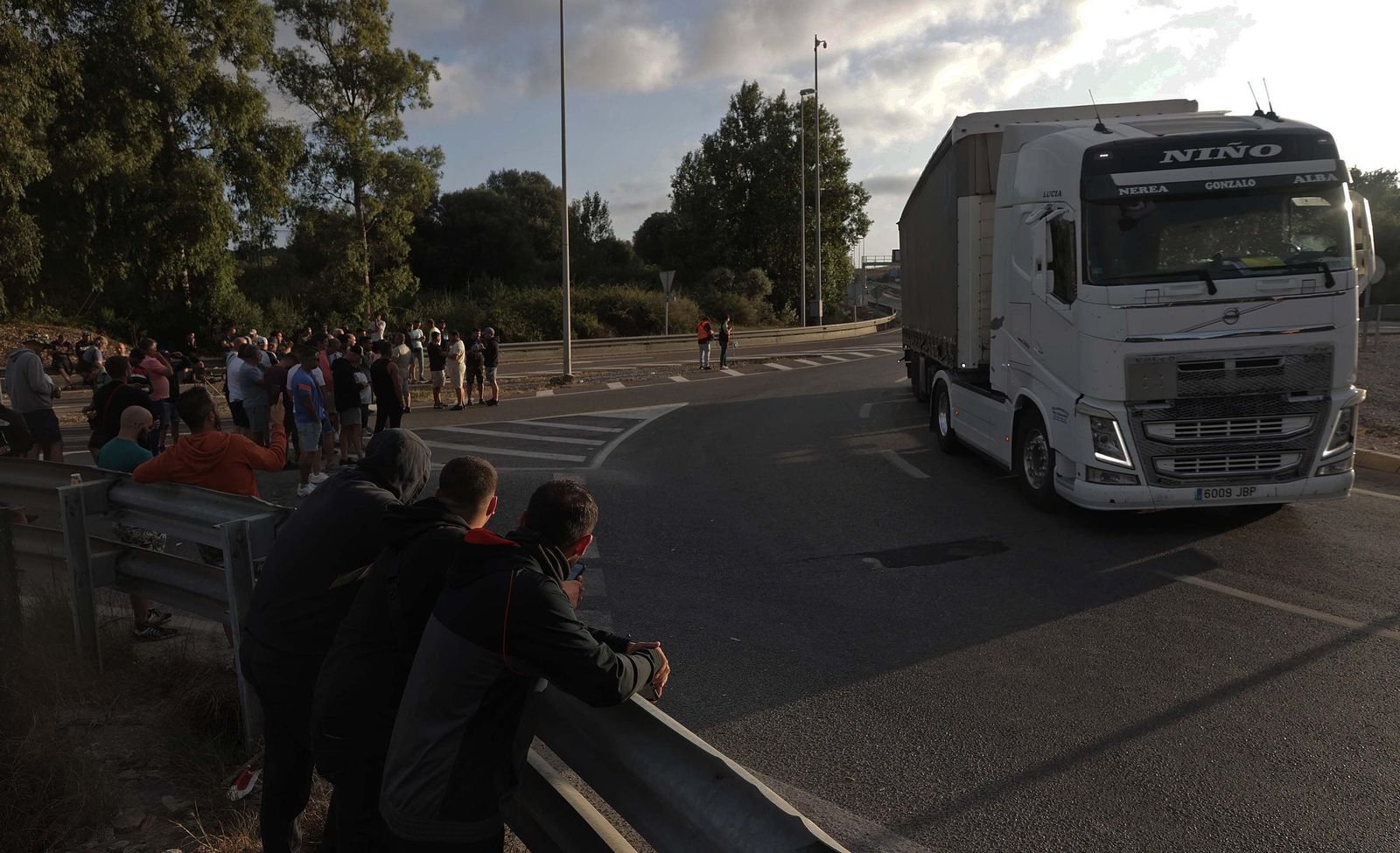 Fotos de la jornada del miércoles de la huelga del metal en el Campo de Gibraltar