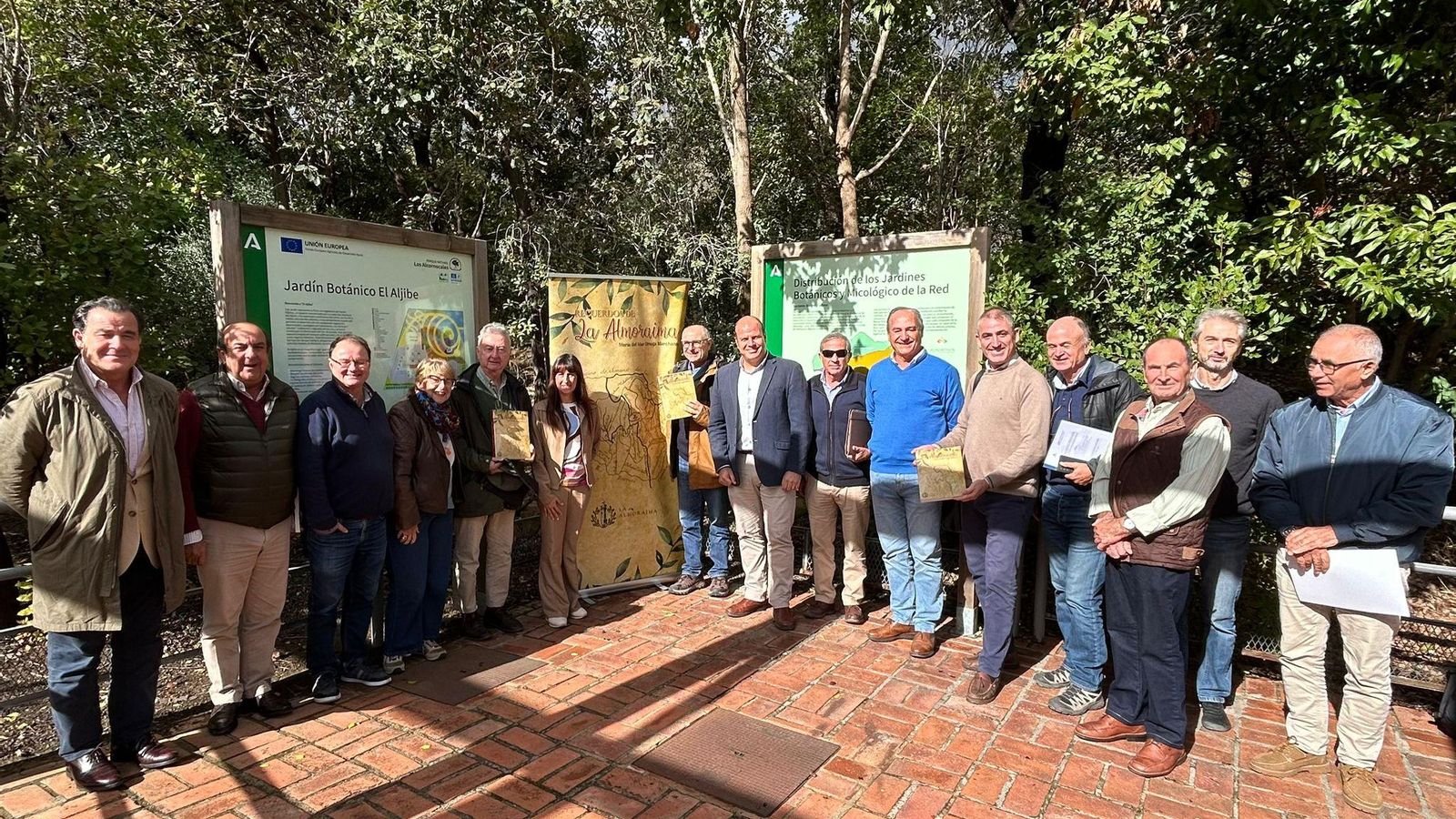 Asistentes a la reunión de la Junta Rectora del Parque de Los Alcornocales.