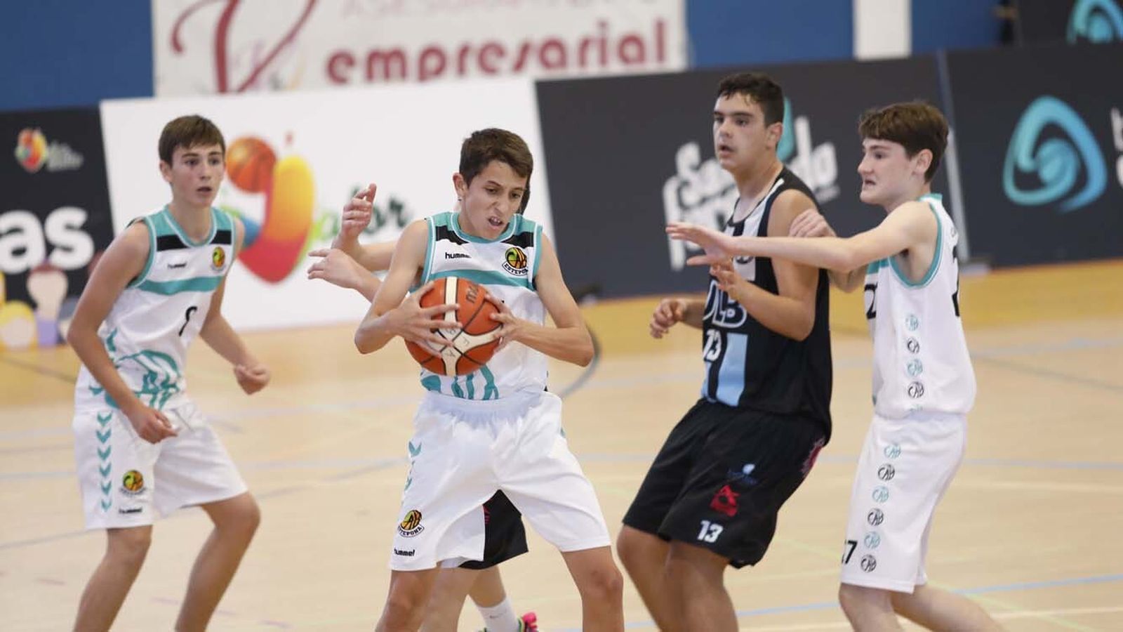 Las fotos ULB - CAE Estepona en los cuartos del Andaluz infantil masculino