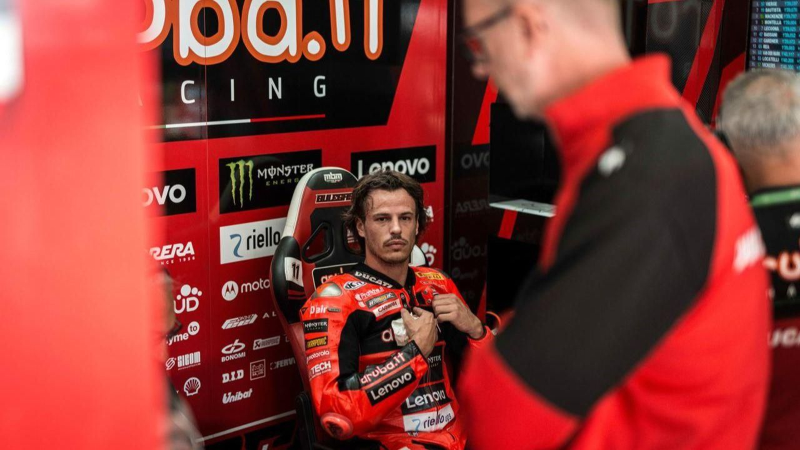 El italiano Bulega prueba en Jerez y todo apunta a que sustituirá a Marc Márquez en Portugal y Valencia. El italiano Bulega prueba en Jerez y todo apunta a que sustituirá a Marc Márquez en Portugal y Valencia.