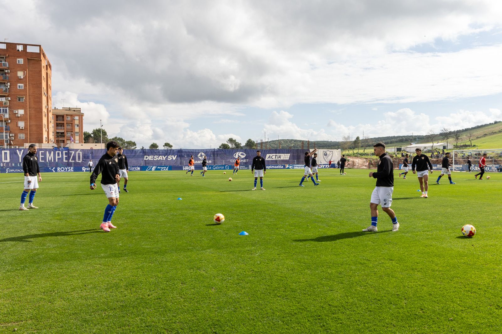 Las mejores imágenes del empate en el derbi entre Linares Deportivo y Real Jaén