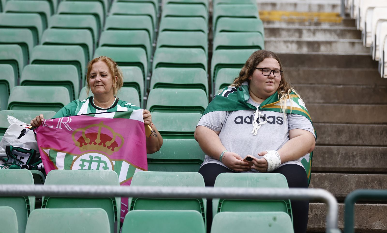 Búscate en las fotos del partido Betis-Villarreal