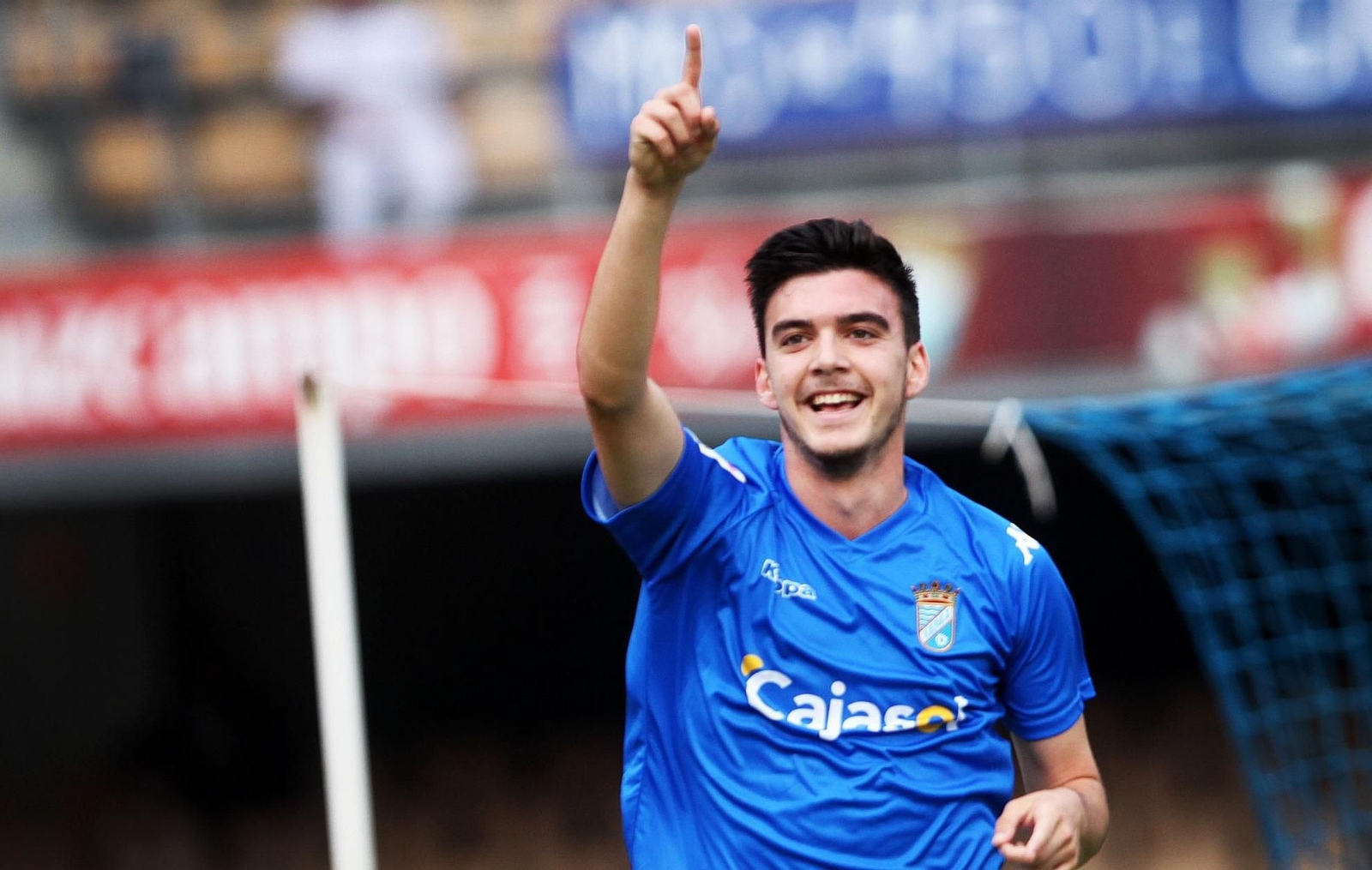Javi Forján celebra el gol que le hizo al Barcelona B el día de su debut con el Xerez CD.
