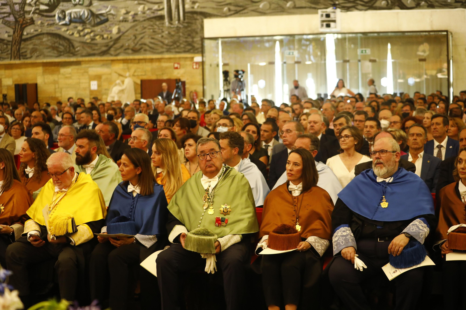 La toma de posesión de Manuel Torralbo como rector de la Universidad de Córdoba, en imágenes