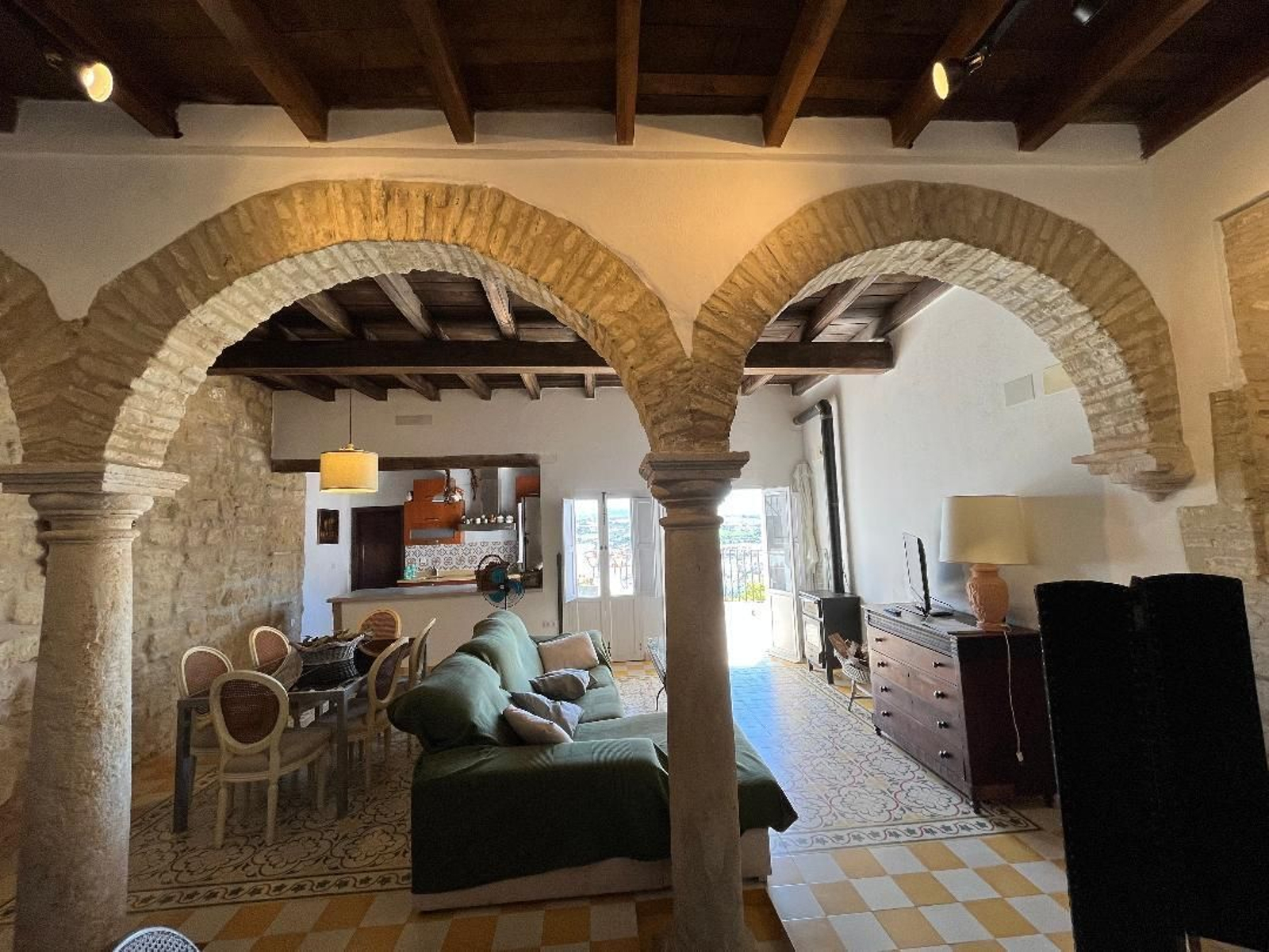 De andar por Casa. Arcos y columnas