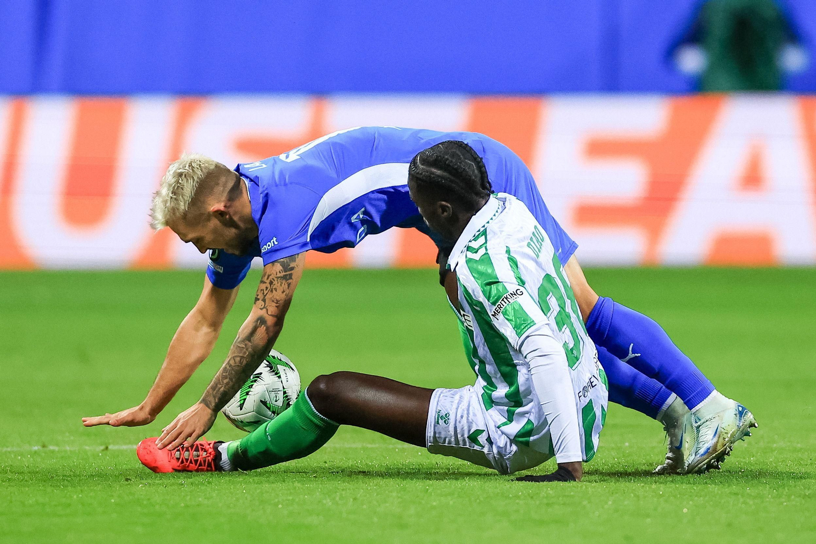 Las fotos del Mladá Boleslav - Betis de la Conference League