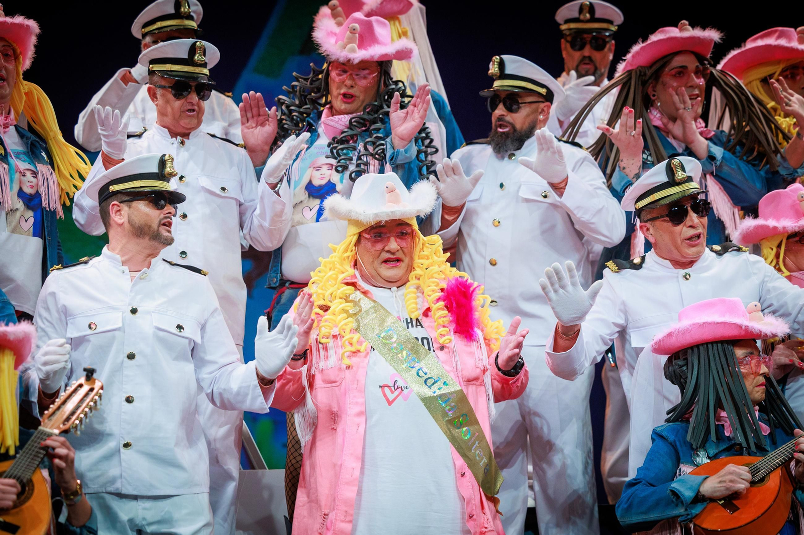 Búscate entre las mejores imágenes de la sexto sesión de cuartos de final del COAC 2025