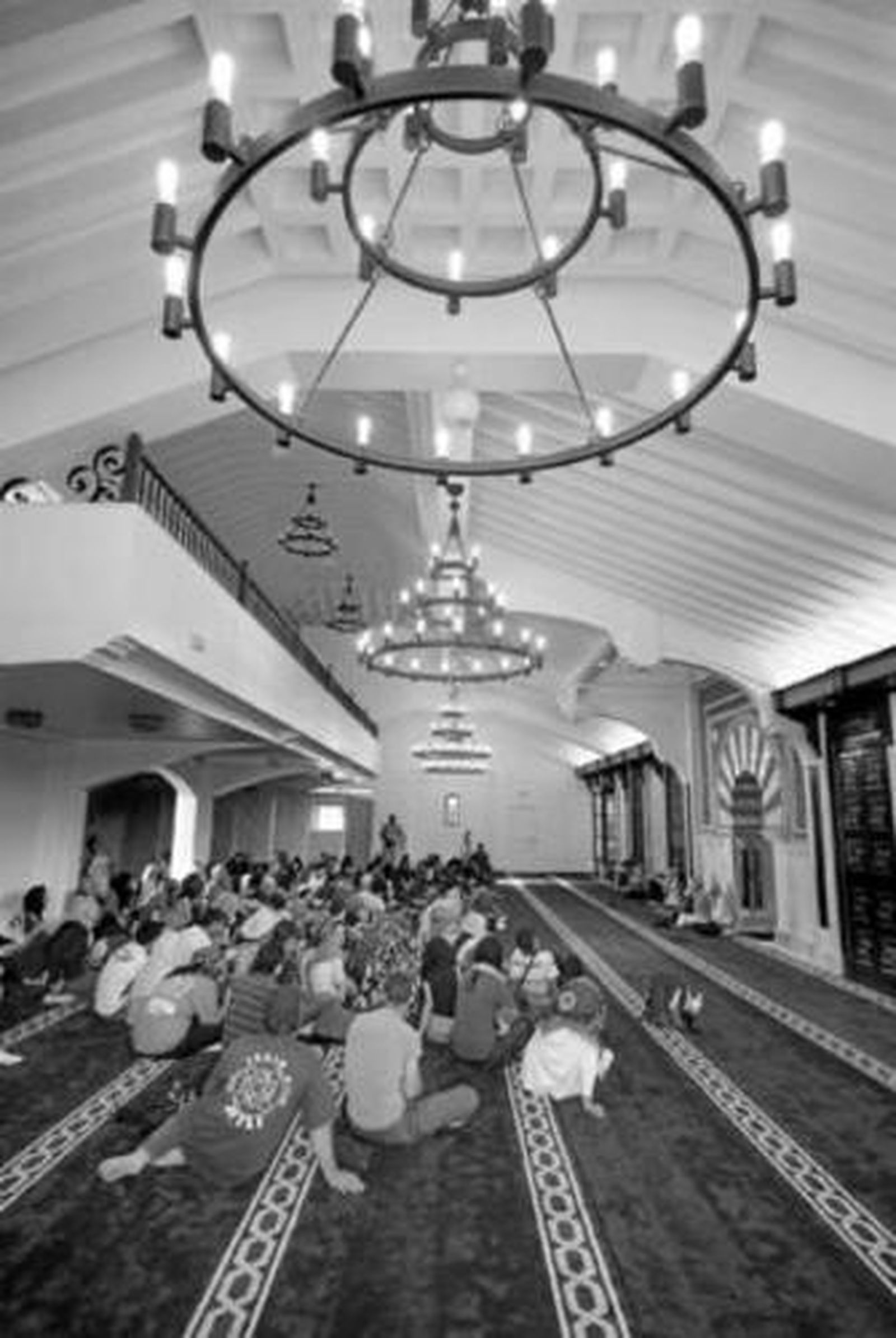 Estudiantes en la Mezquita.