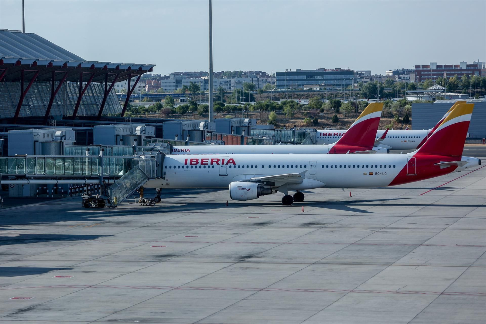 Aviones de Iberia en la pista