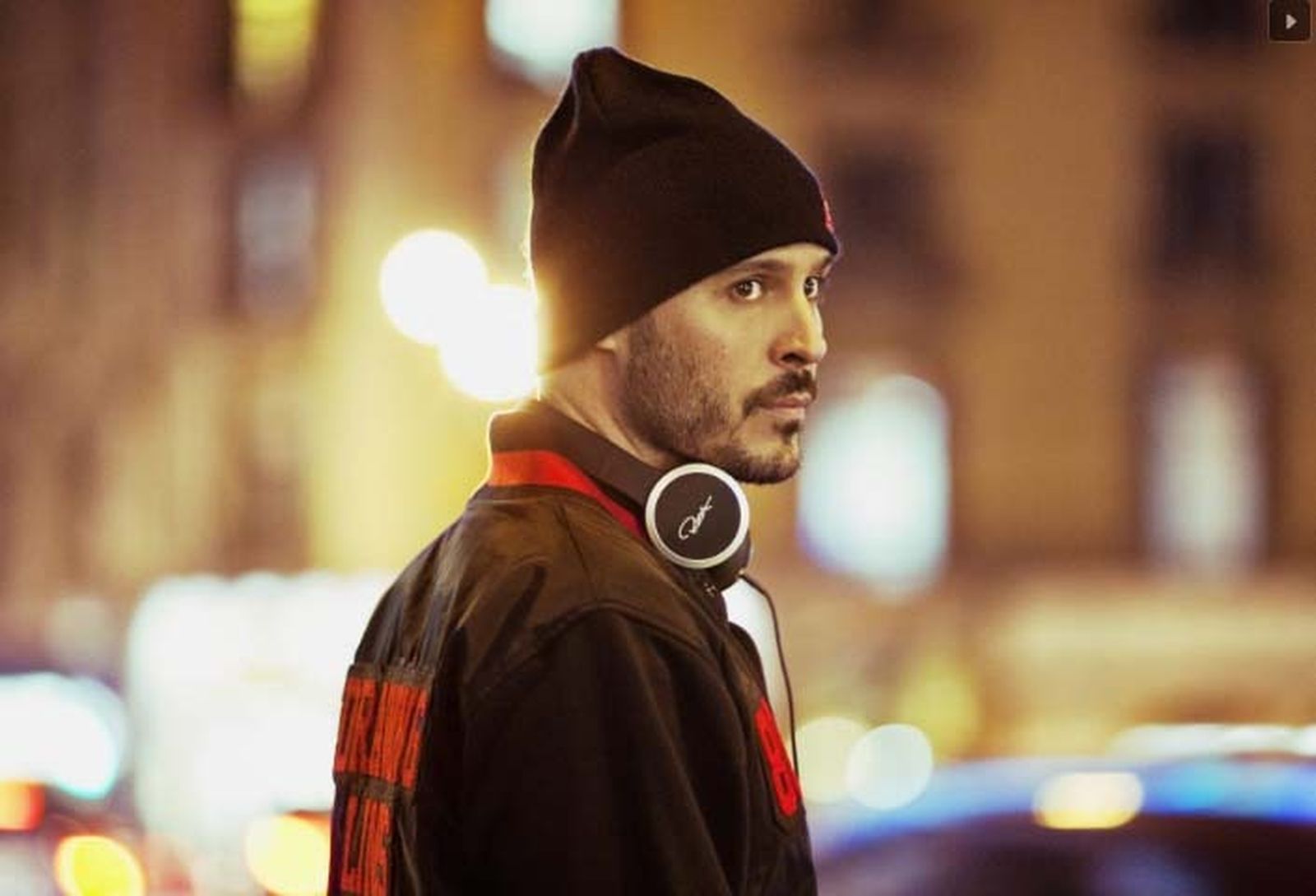 Lírico, de Violadores del Verso