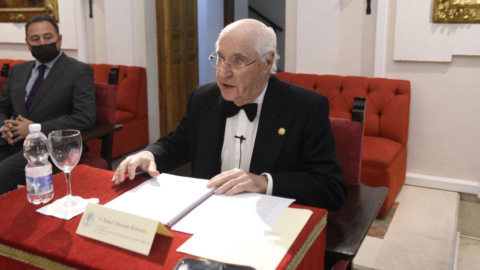 Acto de ingreso como Académico de Honor de D. Rafael Miranda Robredo Acto de ingreso como Académico de Honor de D. Rafael Miranda Robredo