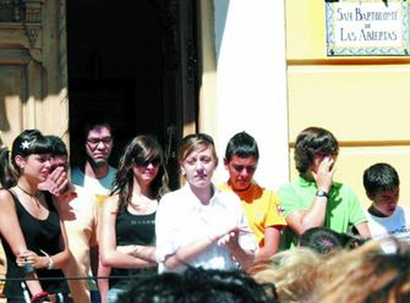 Familiares y amigos del joven que perdió la vida.