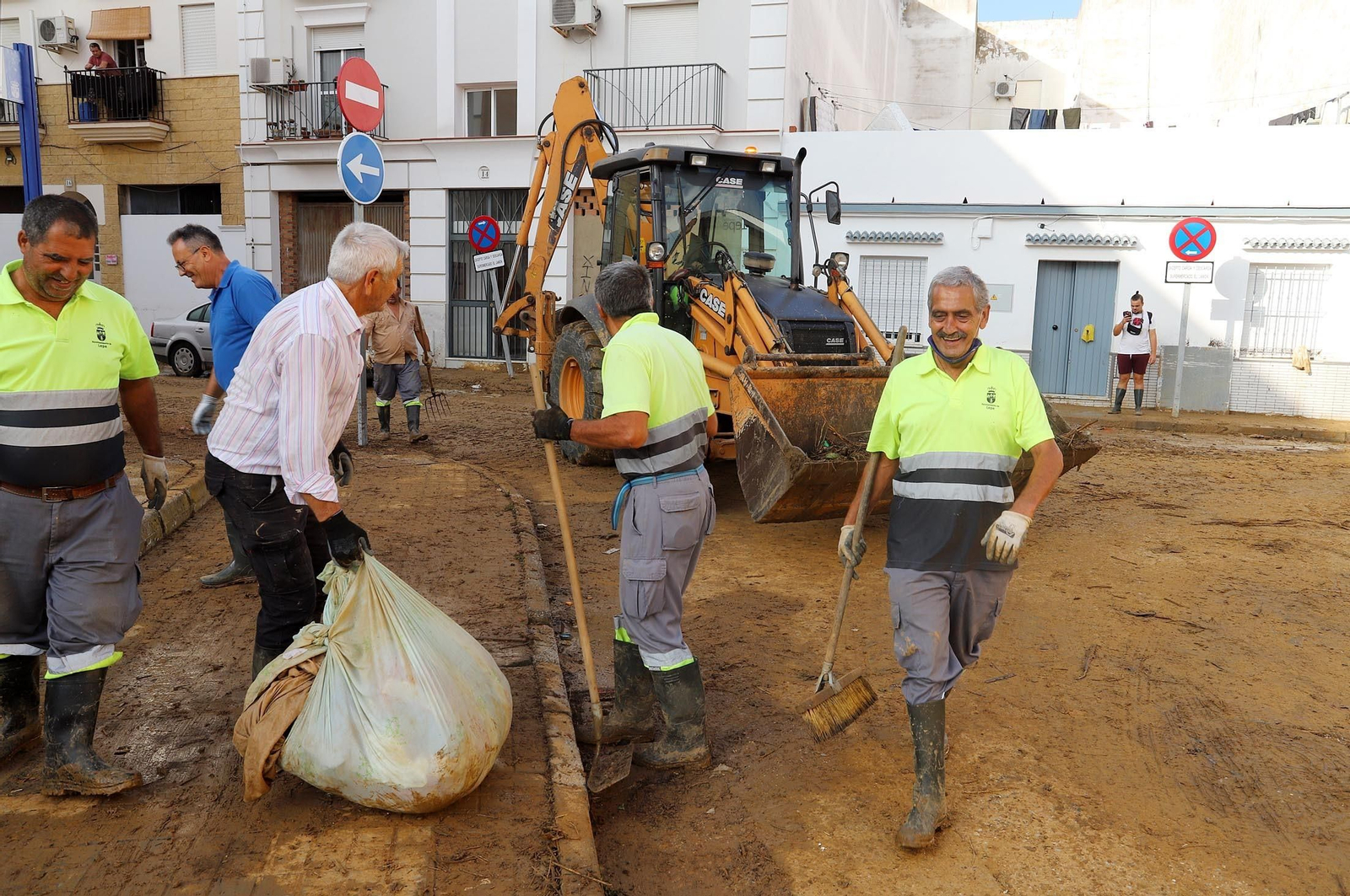 Imágenes de los destrozos provocados por el temporal en Lepe