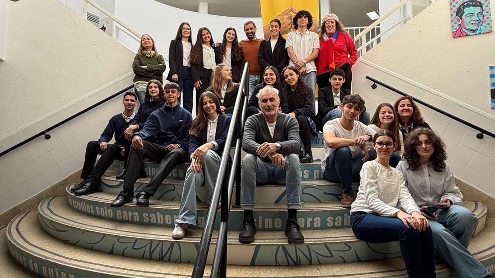 Los estudiantes y profesores de Safa San Luis.