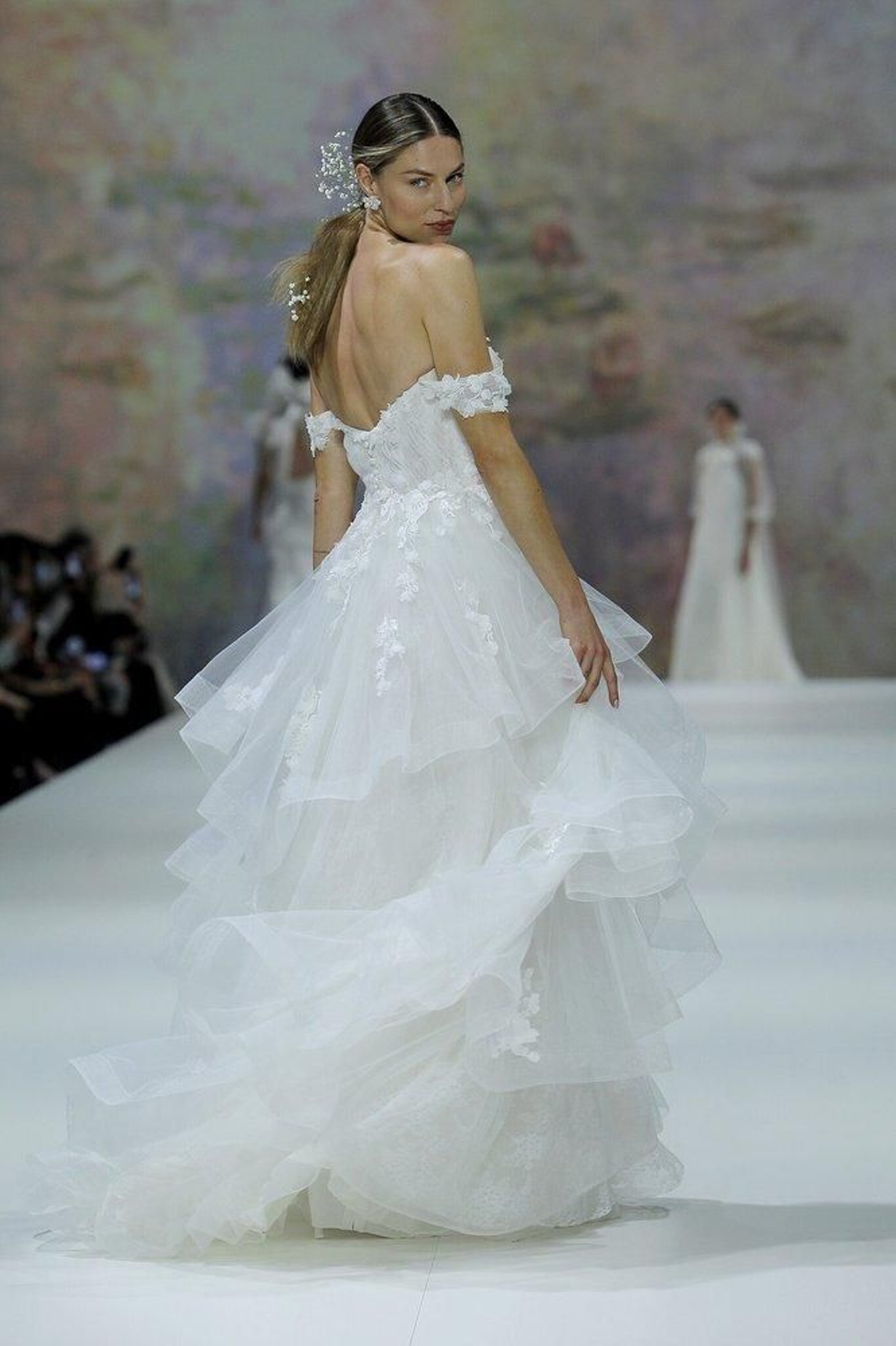 Romántica propuesta de Marchesa para Pronovias.