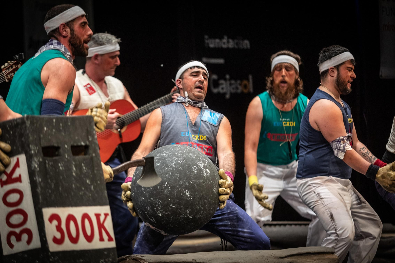 Chirigota 'Los de Cádiz norte, pero norte norte'