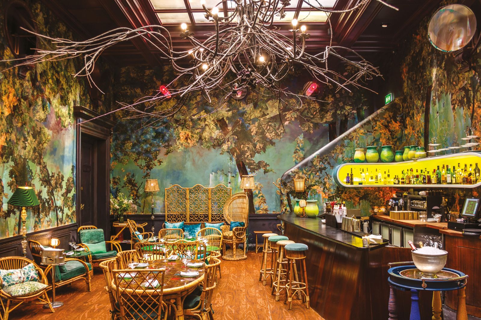 Uno de los singulares salones de Sketch, en Mayfair, Londres.