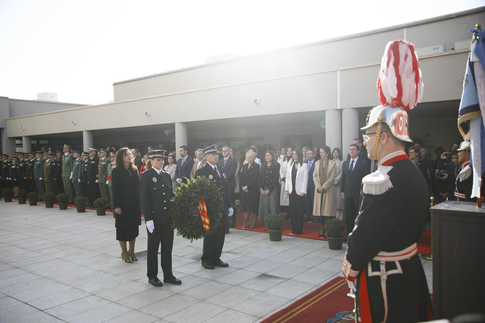 Las imágenes del acto institucional de la Policía Local de Almería con motivo de la festividad de su patrón, San Esteban