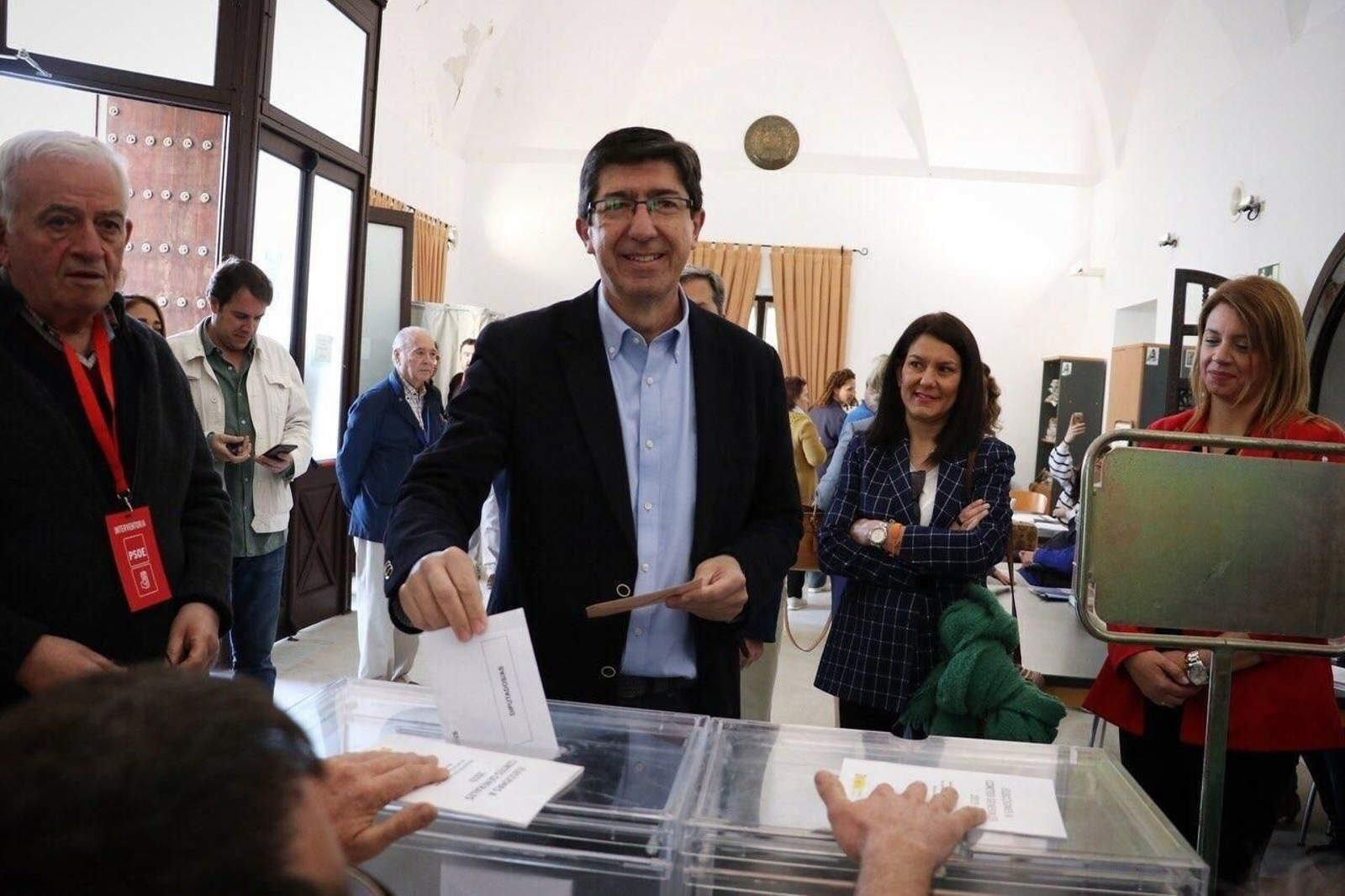 Las imágenes de la jornada electoral en España.