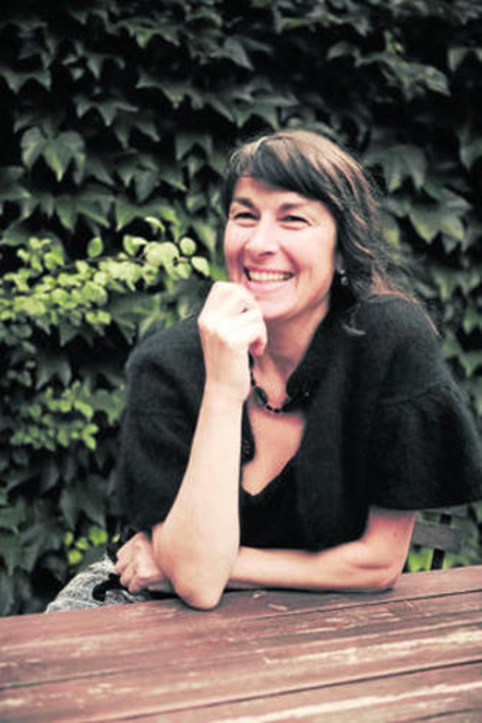 La escritora alemana de ascendencia húngara Zsuzsa Bánk (Fráncfort del Meno, 1965).