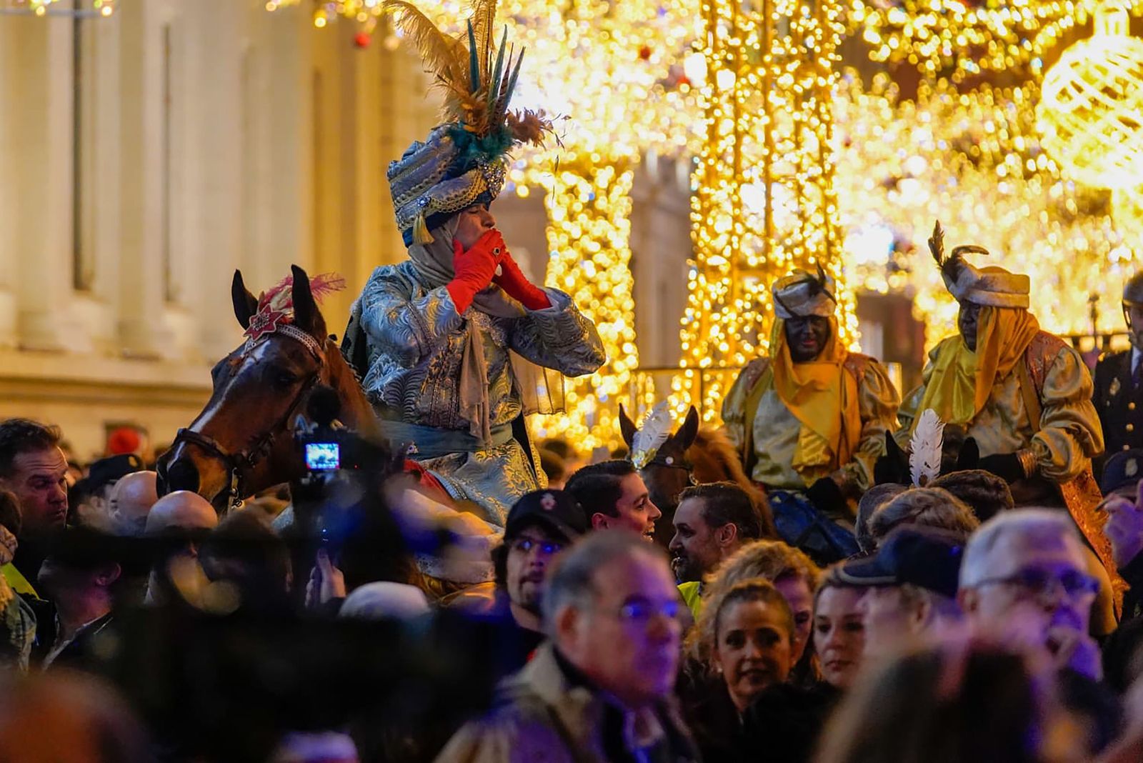 Las fotos del Heraldo Real en Sevilla