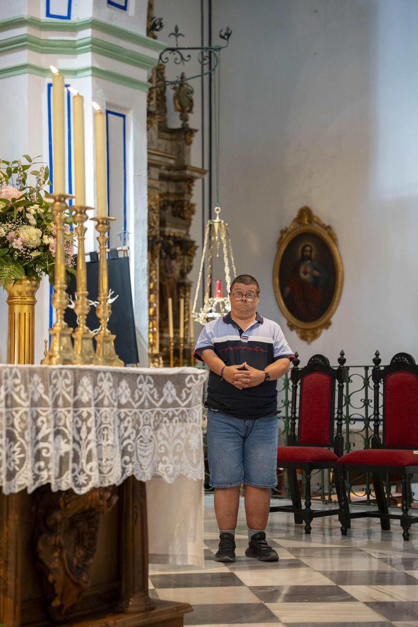 Eucaristía y procesión de Exaltación de la Cruz en la localidad de Vélez-Rubio