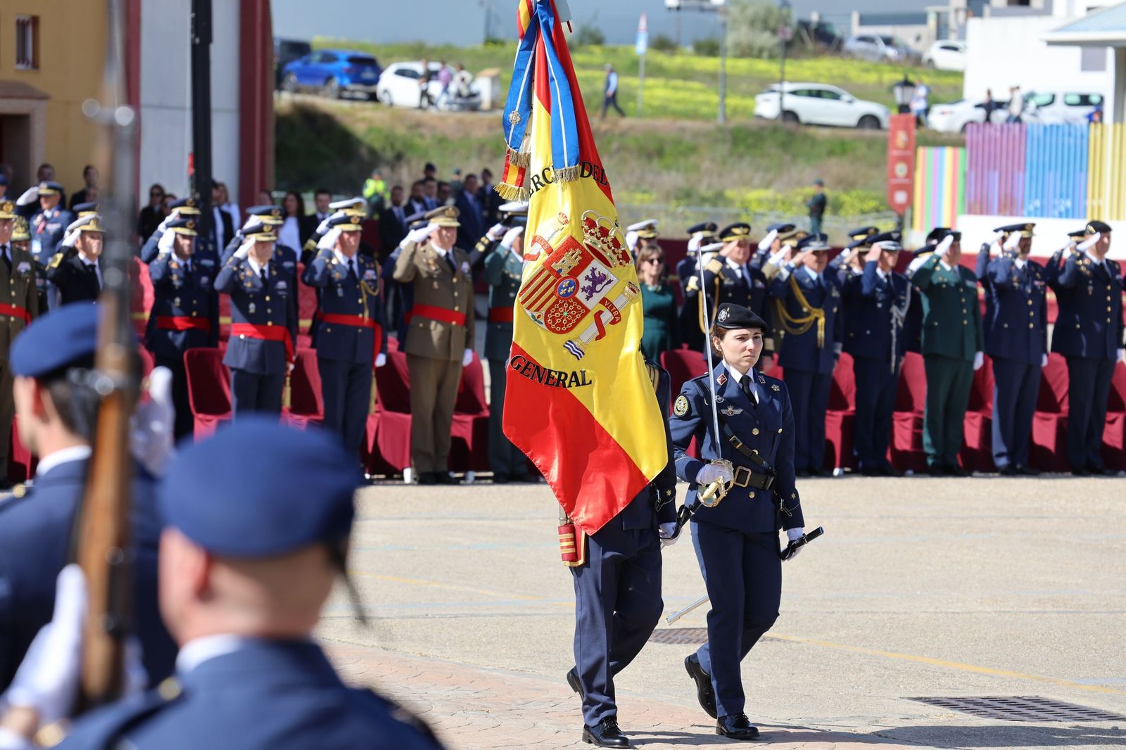 Fotografías del Acto Militar presidido por S.M. el Rey Felipe VI con motivo del centenario del Plus Ultra