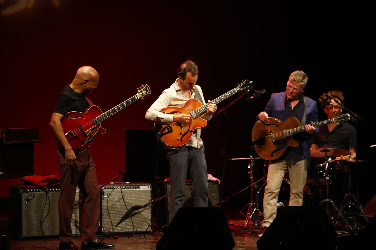 El concierto de Bernstein, Whitfield y Van Ruller en Córdoba, en imágenes.