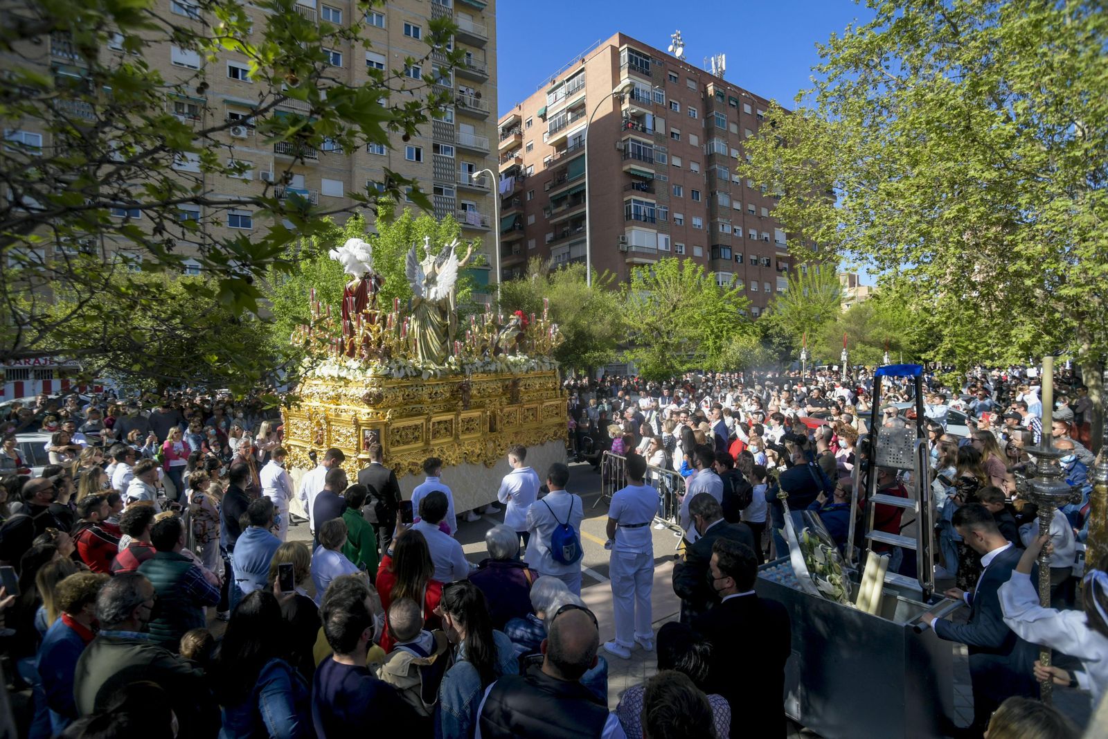 Imágenes del Domingo Santo en Granada