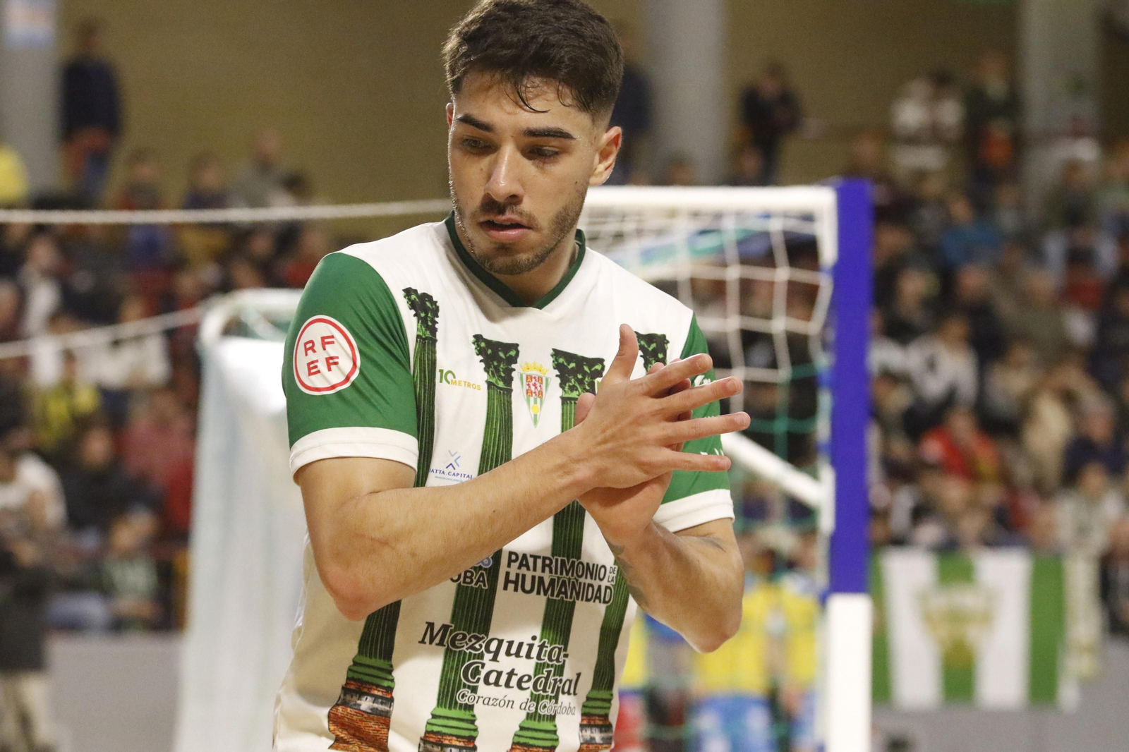 Las mejores fotos de la victoria del Córdoba Futsal ante el Noia